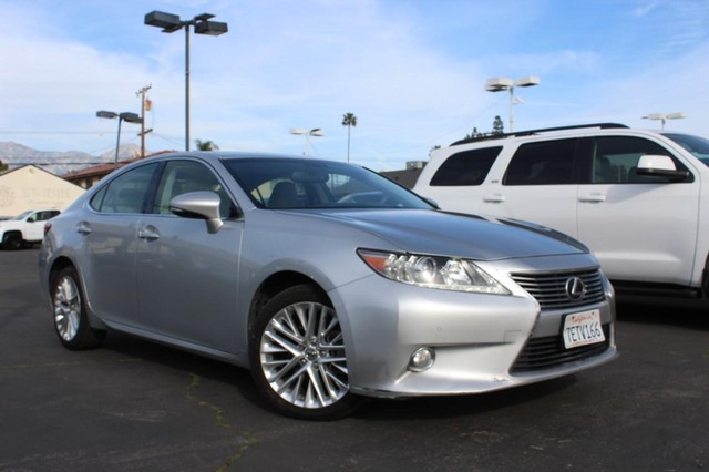 2013 Lexus ES 350's photo