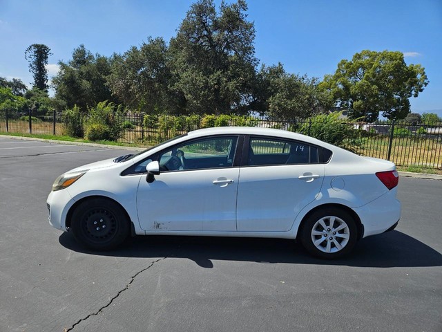 2014 Kia Rio LX AT's photo