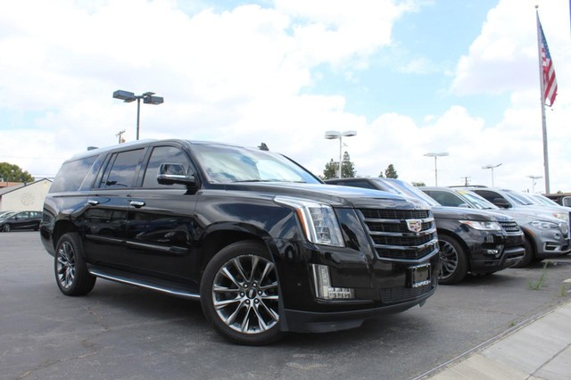 2020 Cadillac Escalade ESV AWD Premium Luxury's photo