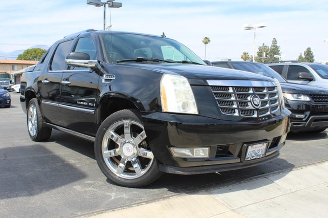 2008 Cadillac Escalade EXT AWD's photo