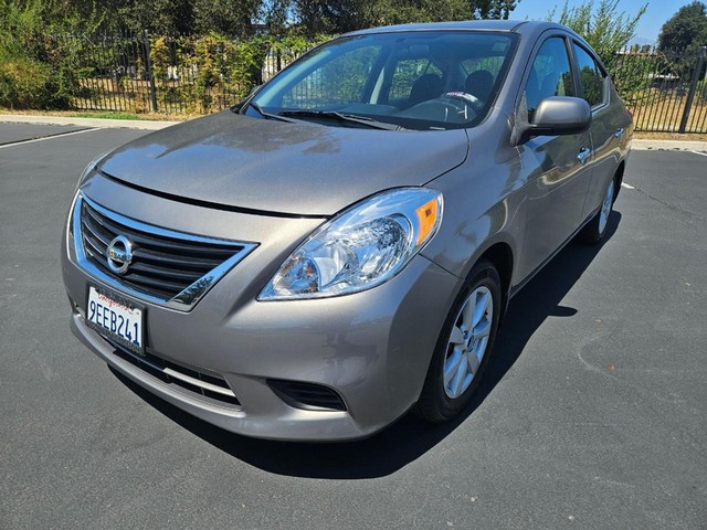 Nissan Versa SV - Pomona CA