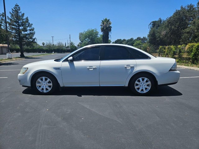 2009 Ford Taurus's photo