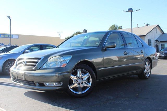 Lexus LS 430 4dr Sdn - Ontario CA