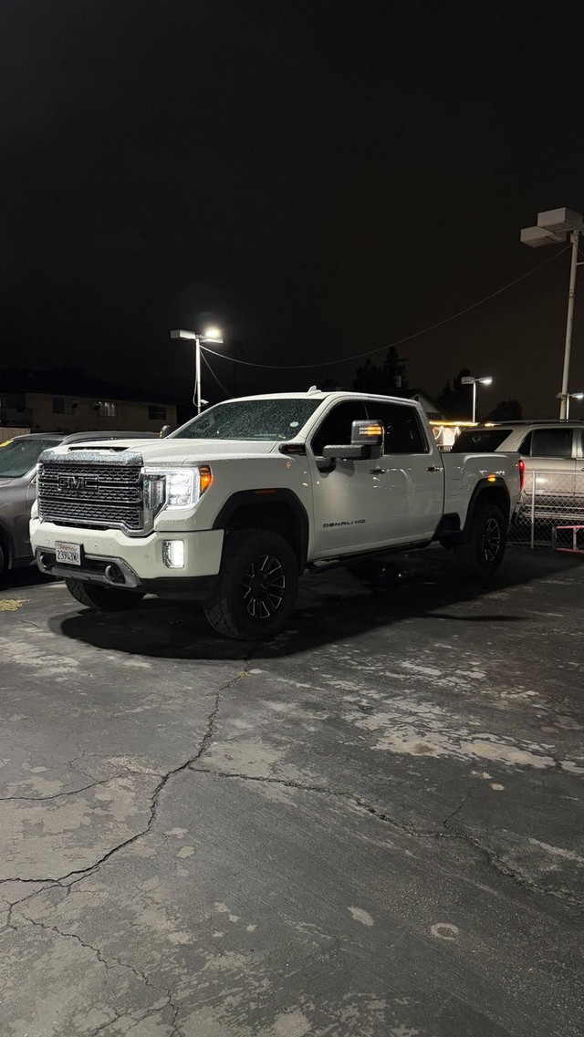 GMC Sierra 2500HD 4WD Denali Crew Cab - Ontario CA