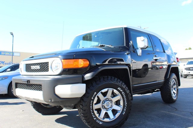 Toyota FJ Cruiser 4WD 4dr (Natl) - Ontario CA