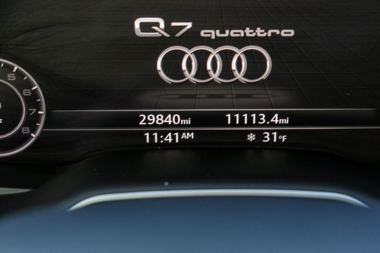 Audi Q7 Vehicle Main Gallery Image 18