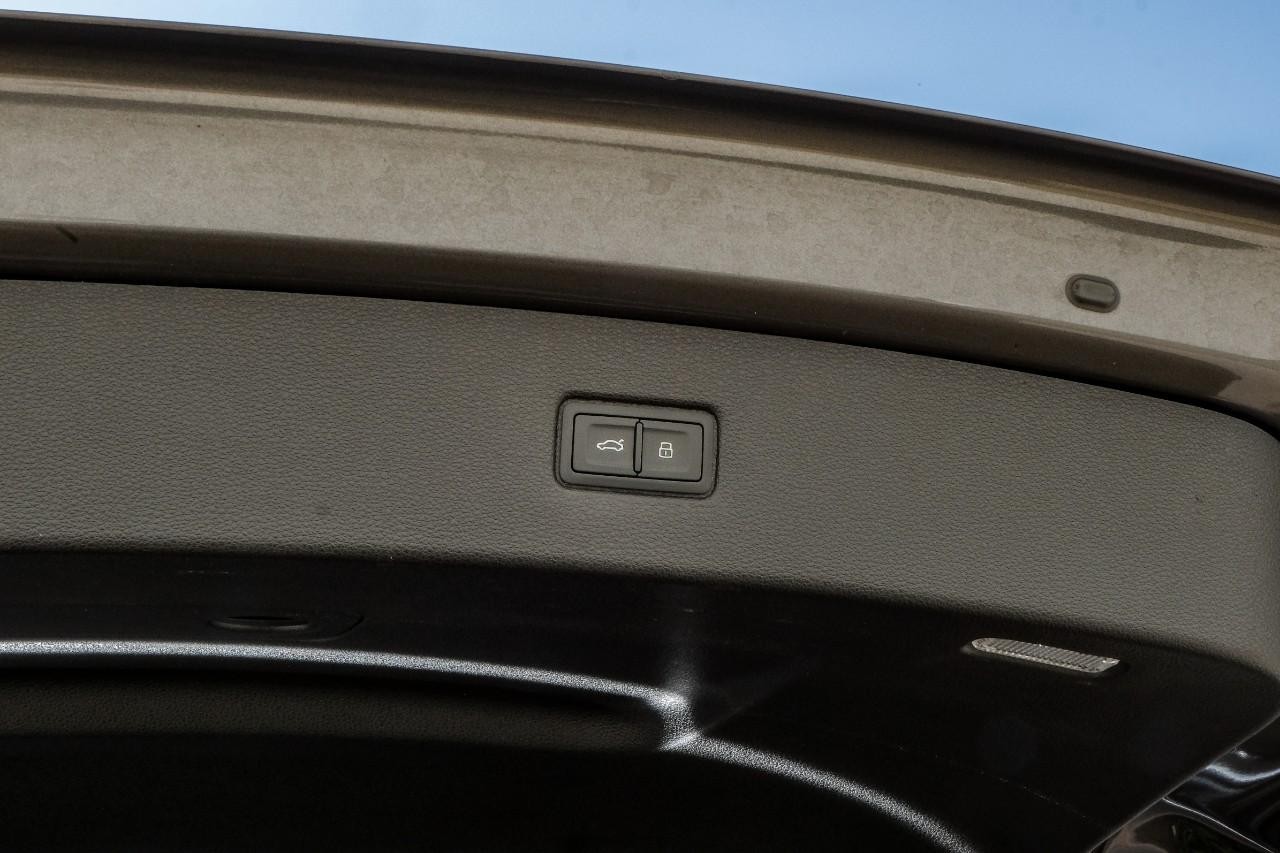 Audi Q7 Vehicle Main Gallery Image 49
