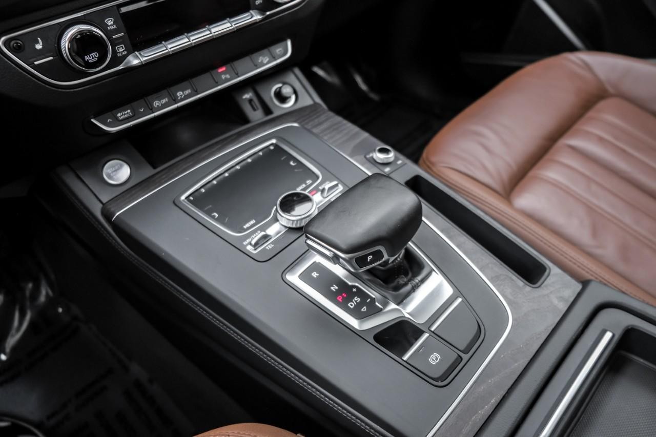 Audi Q5 Vehicle Main Gallery Image 25
