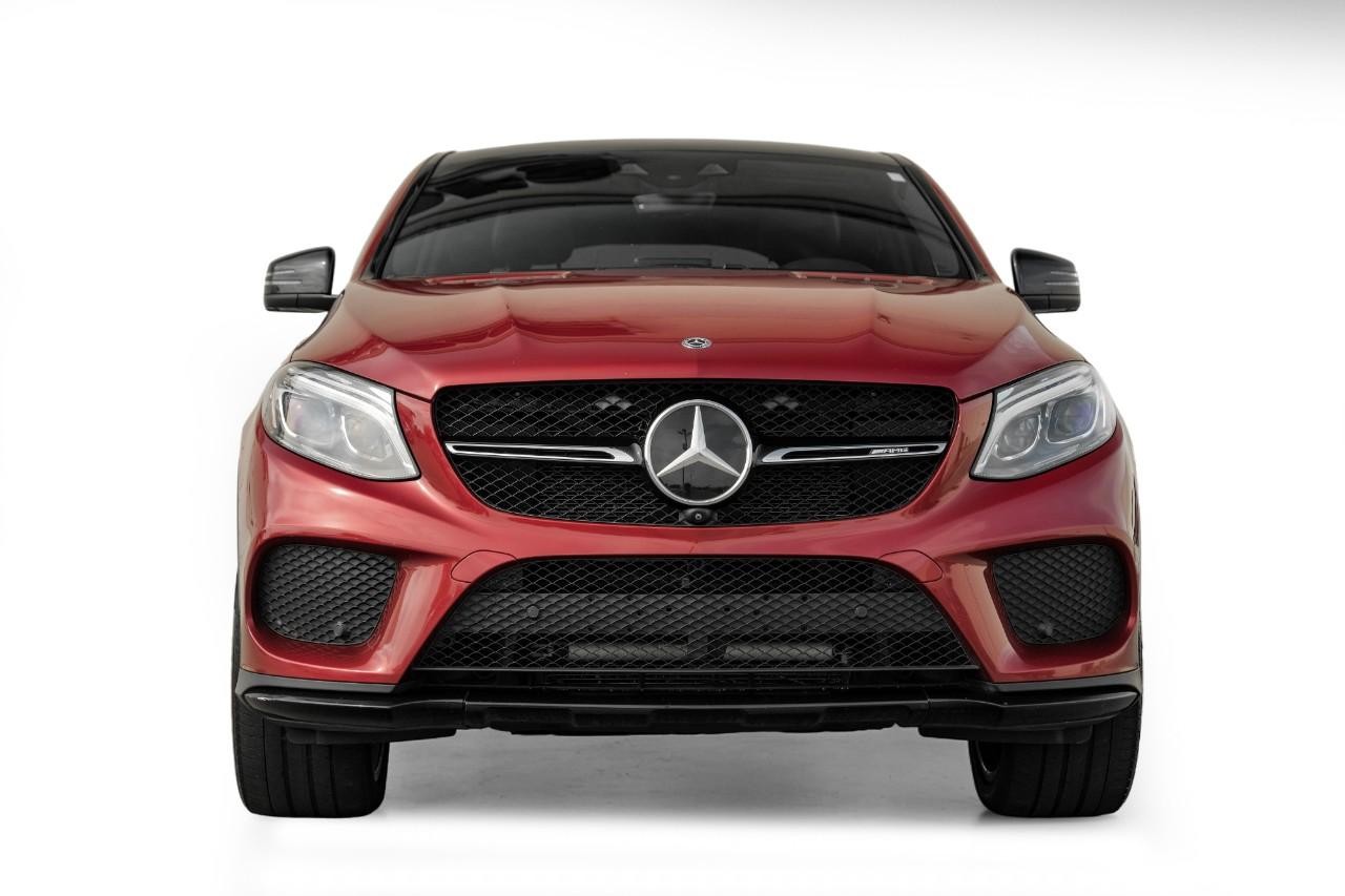 Mercedes-Benz GLE Vehicle Main Gallery Image 06