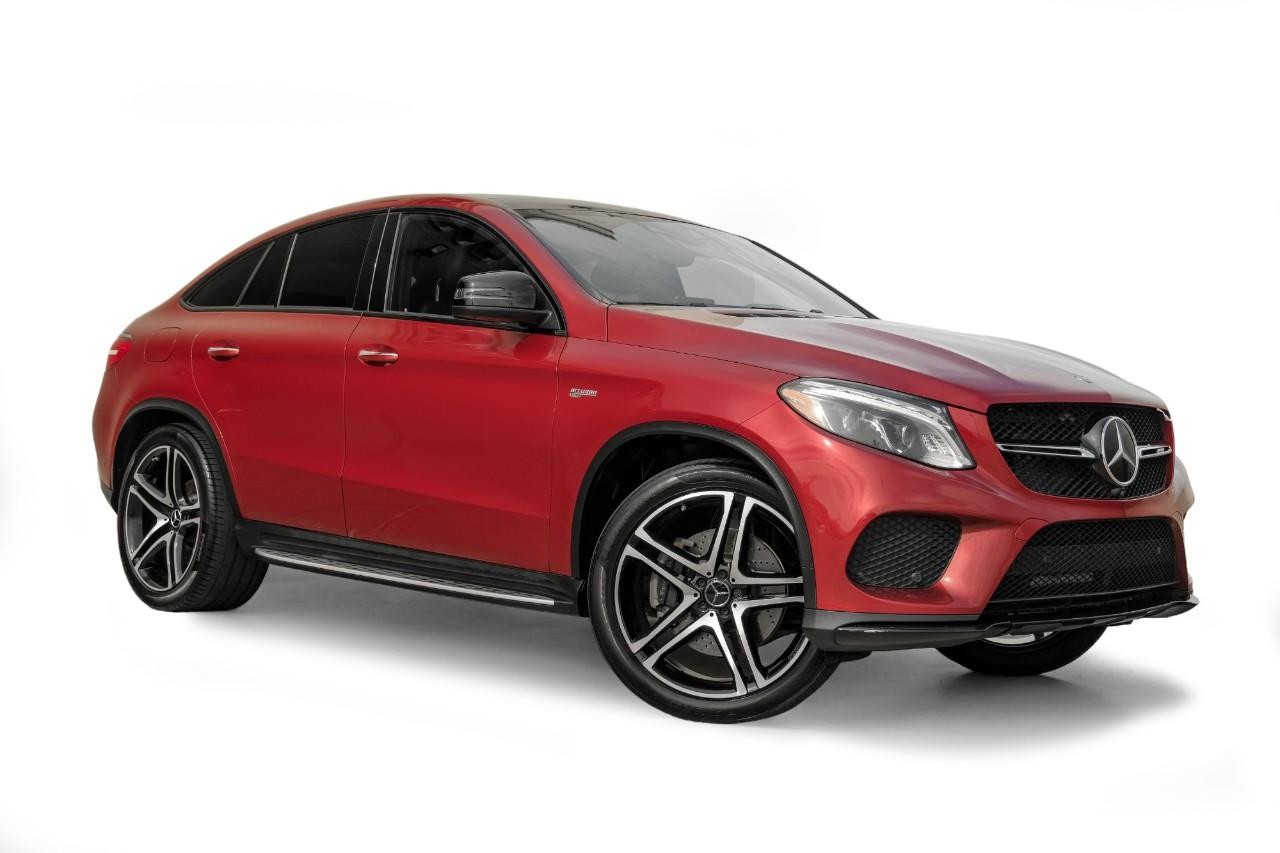 Mercedes-Benz GLE Vehicle Main Gallery Image 07