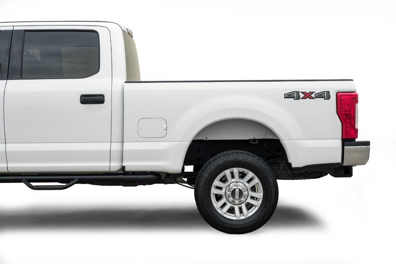 Ford Super Duty F-250 SRW Vehicle Main Gallery Image 13