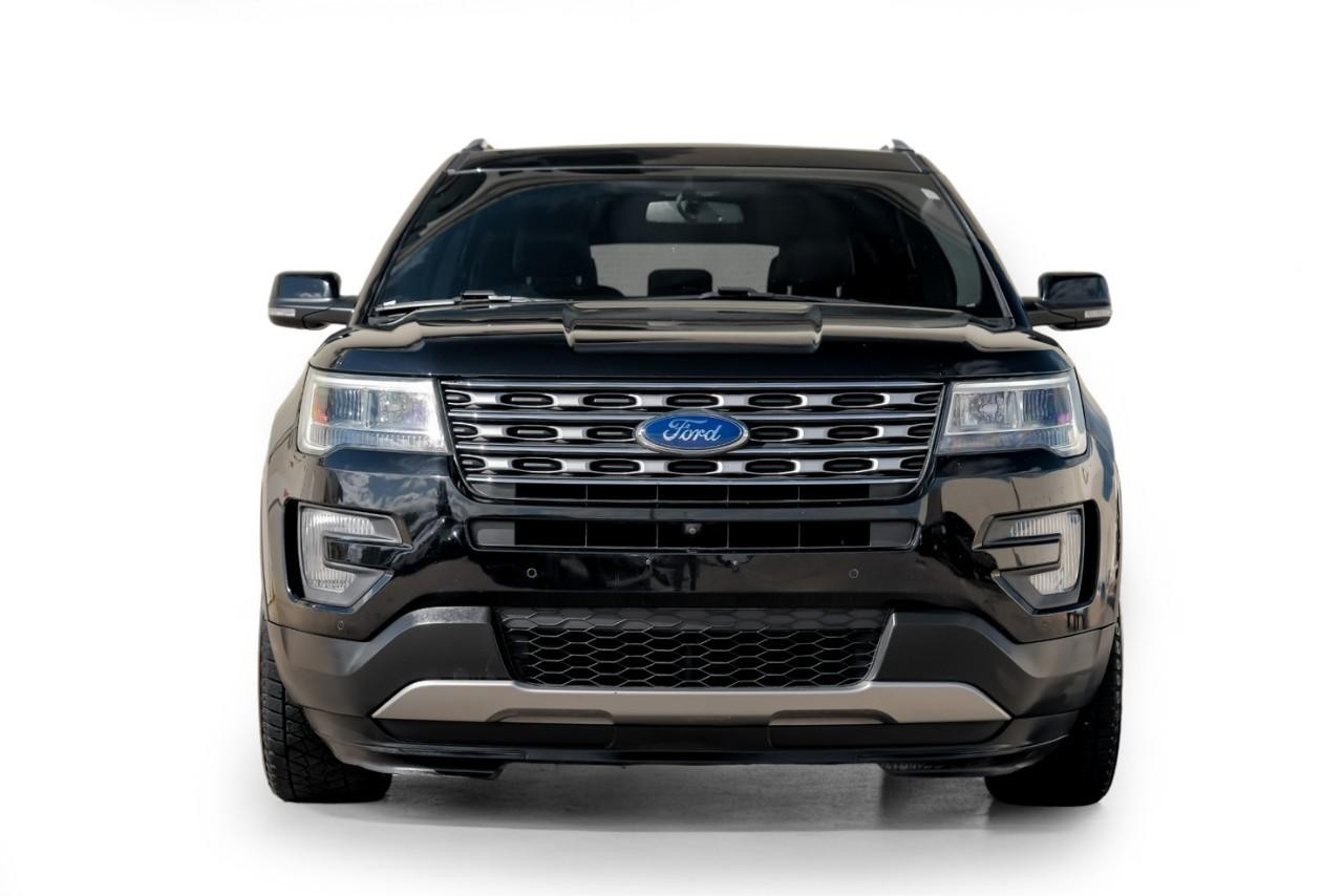 Ford Explorer Vehicle Main Gallery Image 06
