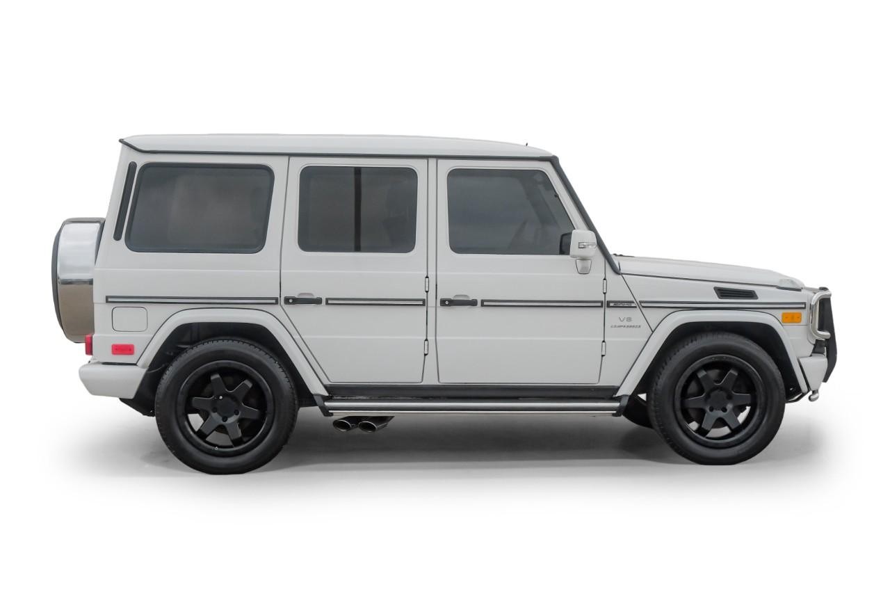 Mercedes-Benz G-Class Vehicle Main Gallery Image 08