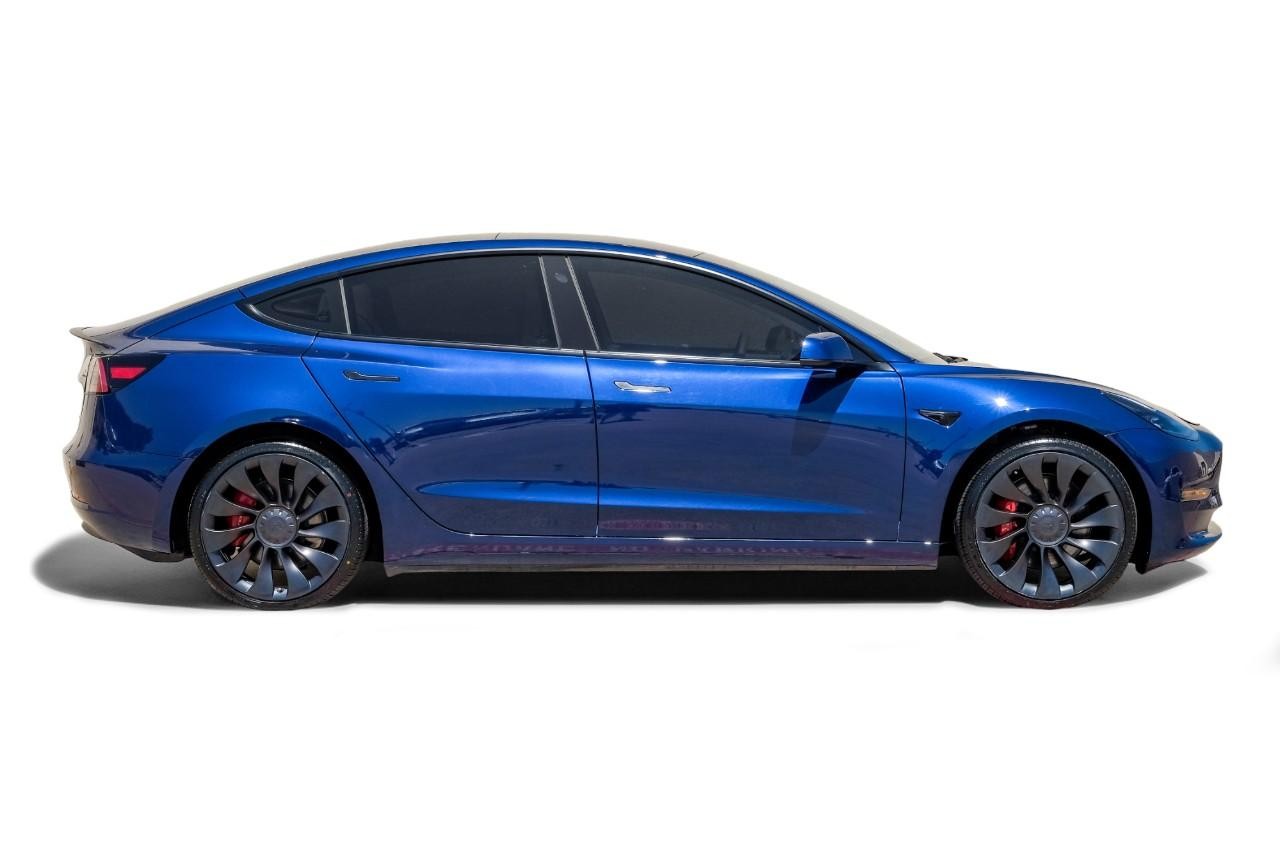 Tesla Model 3 Vehicle Main Gallery Image 07