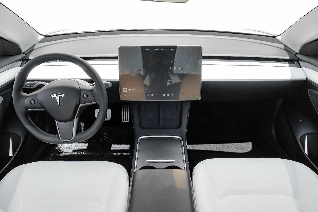 Tesla Model 3 Vehicle Main Gallery Image 16