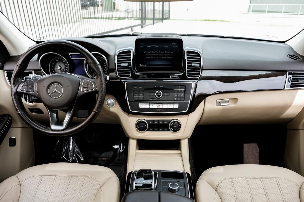 Mercedes-Benz GLE 350 Vehicle Main Gallery Image 16