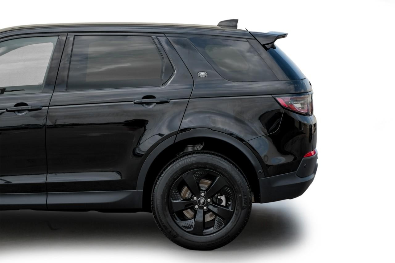 Land Rover Discovery Sport Vehicle Main Gallery Image 13