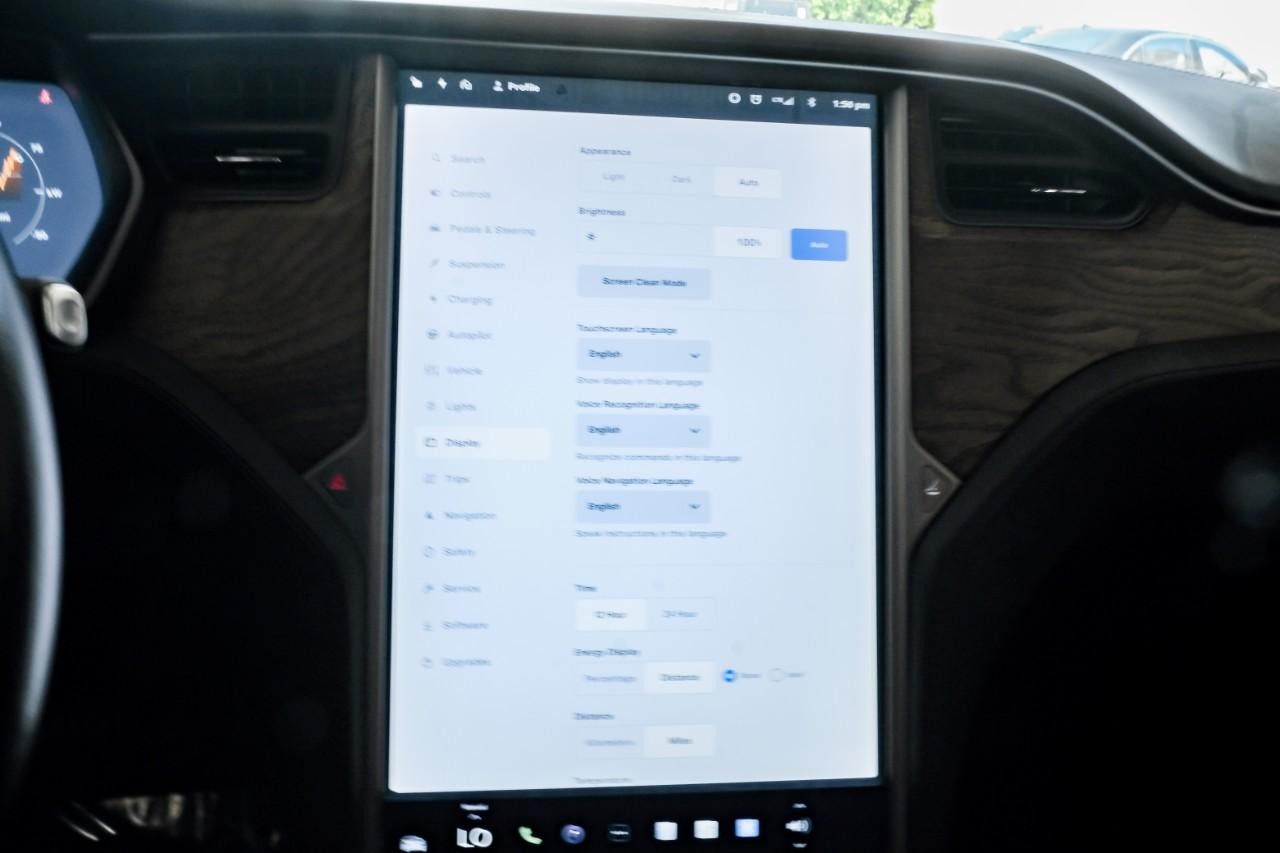Tesla Model S Vehicle Main Gallery Image 36