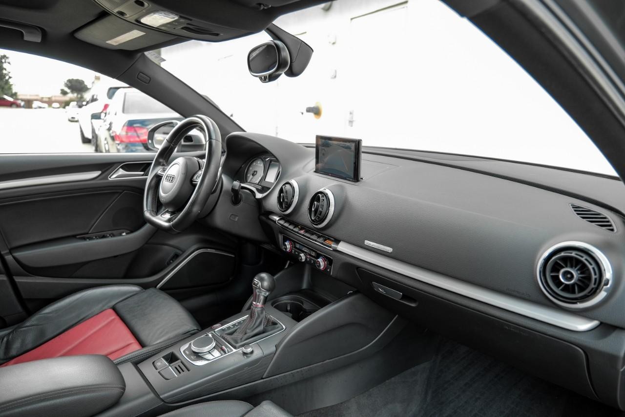 Audi S3 Vehicle Main Gallery Image 15