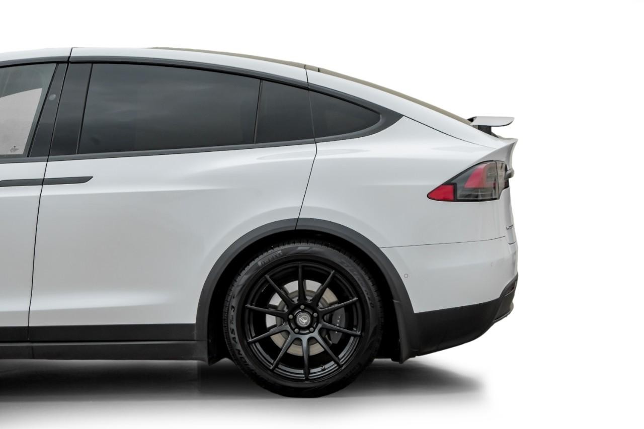 Tesla Model X Vehicle Main Gallery Image 14