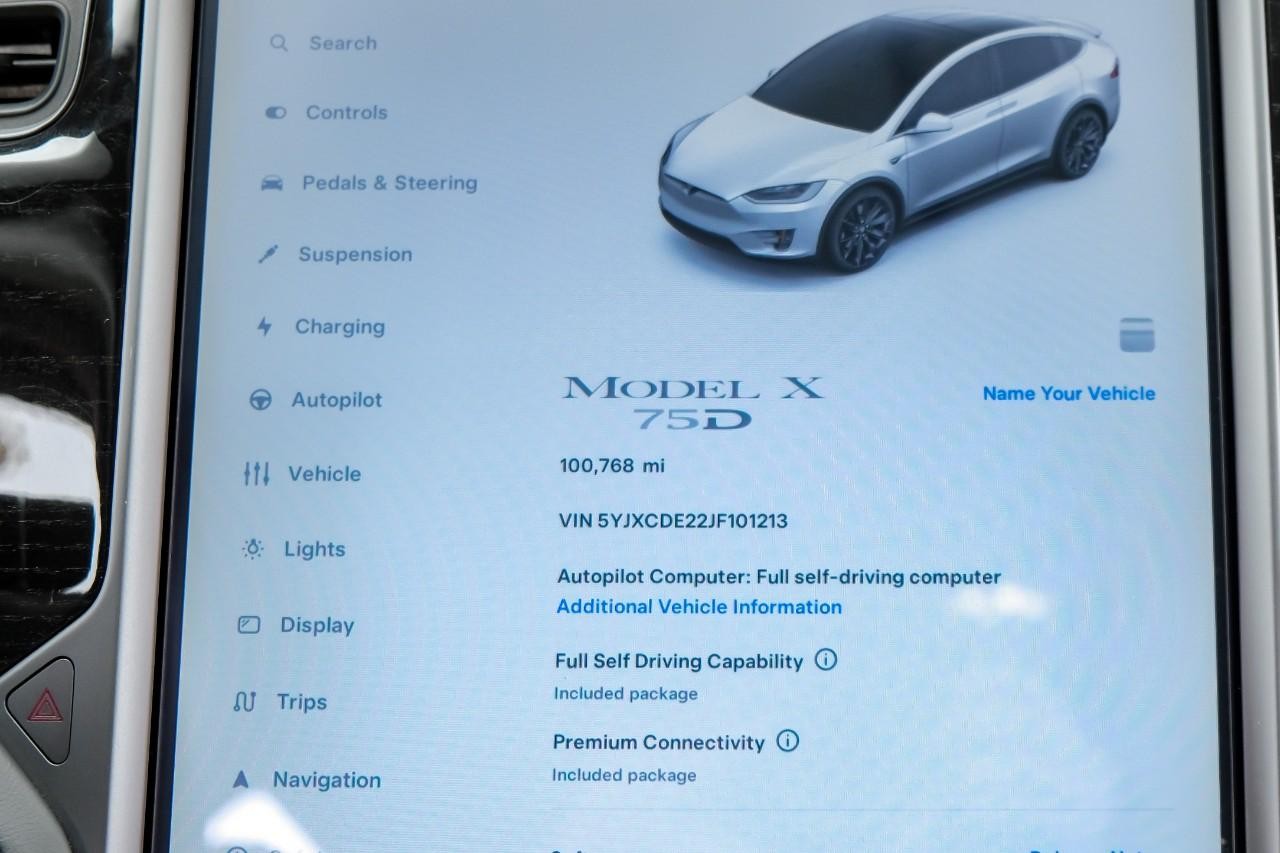 Tesla Model X Vehicle Main Gallery Image 18