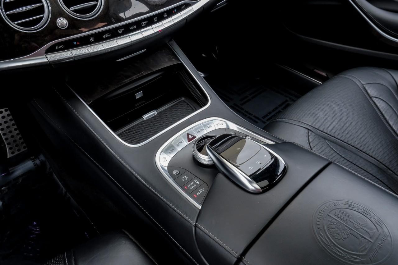 Mercedes-Benz S 63 AMG Vehicle Main Gallery Image 28