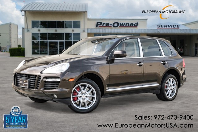 Porsche Cayenne Turbo Panoramic Sunroof Lane Keep Assist Park Assist Navigation - Plano TX