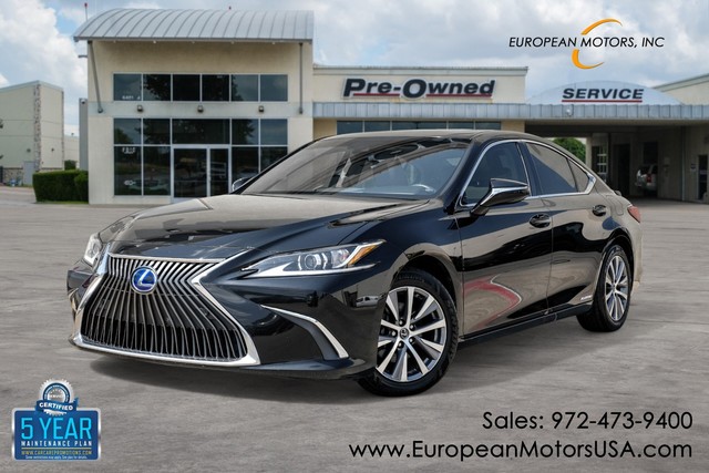 Lexus ES 300h Sunroof Heated and Cooled Seats Lane Keep Assist Blind Spot Monitor - Plano TX