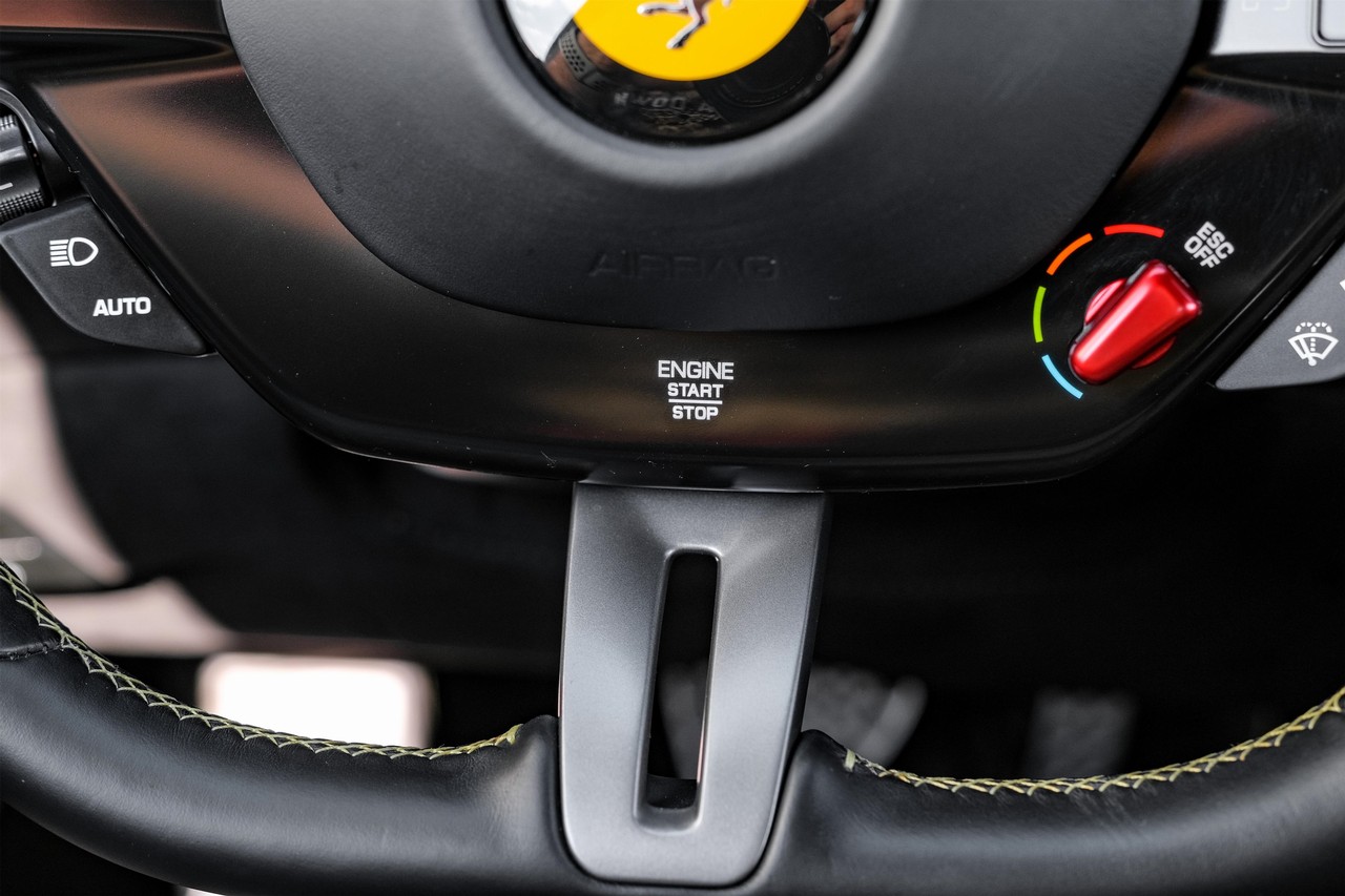 Ferrari Roma Vehicle Main Gallery Image 20