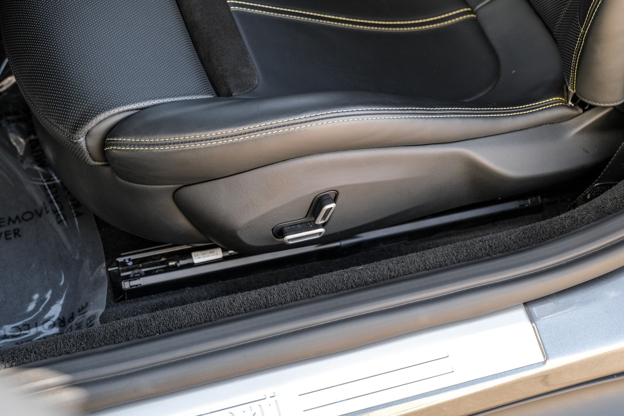 Ferrari Roma Vehicle Main Gallery Image 36