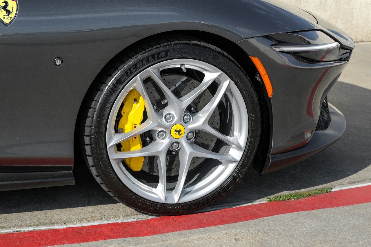 Ferrari Roma Vehicle Main Gallery Image 52