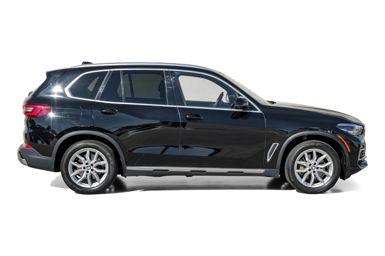 BMW X5 Vehicle Main Gallery Image 08