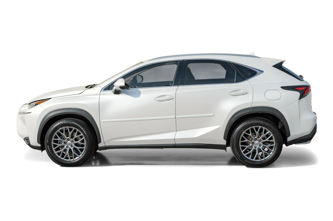Lexus NX 200t Vehicle Main Gallery Image 12