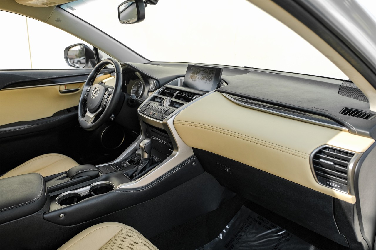 Lexus NX 200t Vehicle Main Gallery Image 13