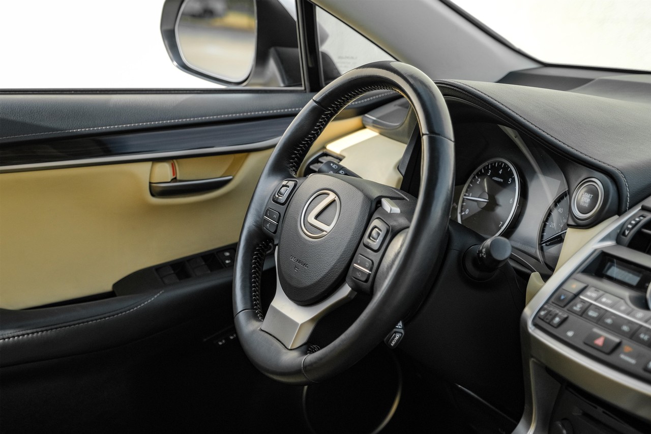 Lexus NX 200t Vehicle Main Gallery Image 14
