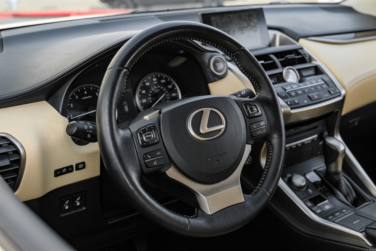 Lexus NX 200t Vehicle Main Gallery Image 16
