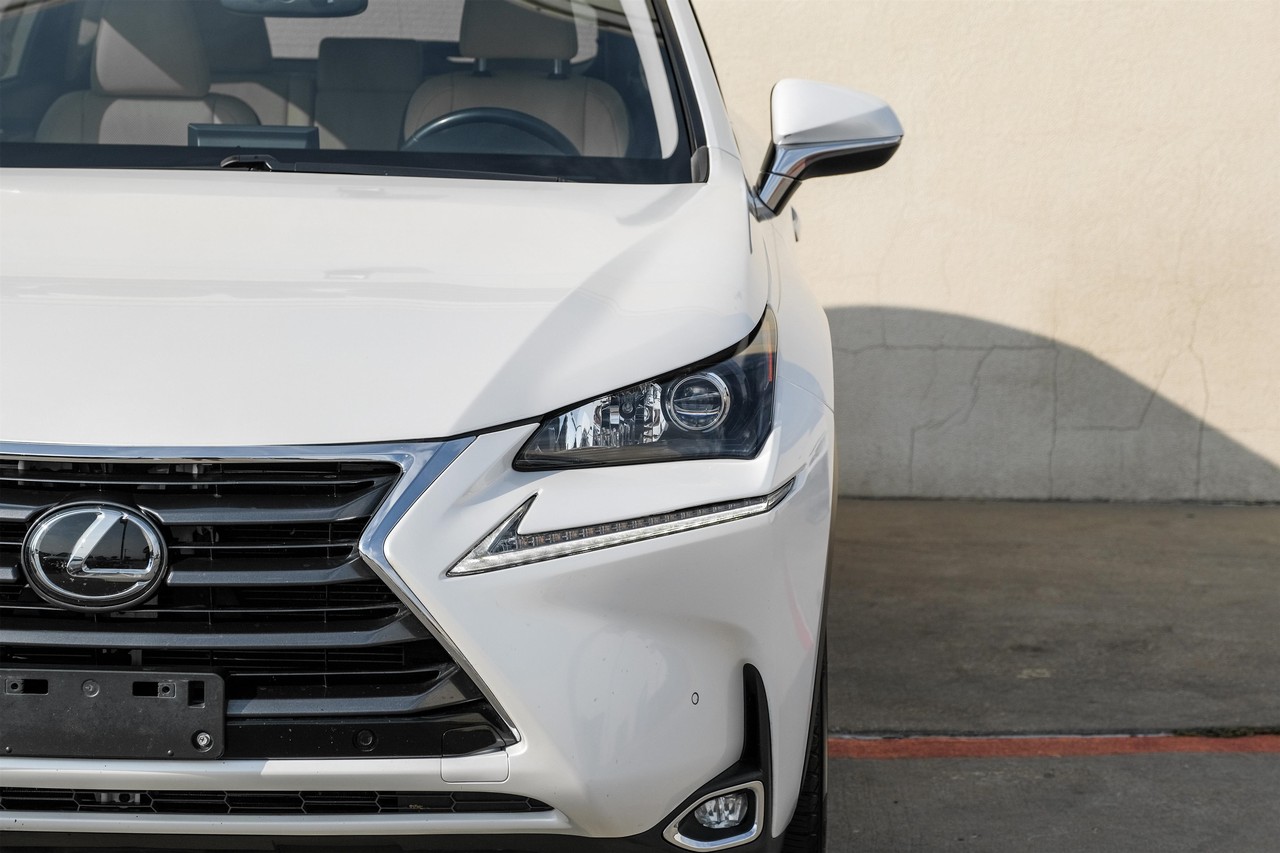 Lexus NX 200t Vehicle Main Gallery Image 44