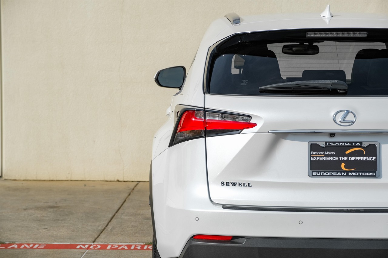 Lexus NX 200t Vehicle Main Gallery Image 45
