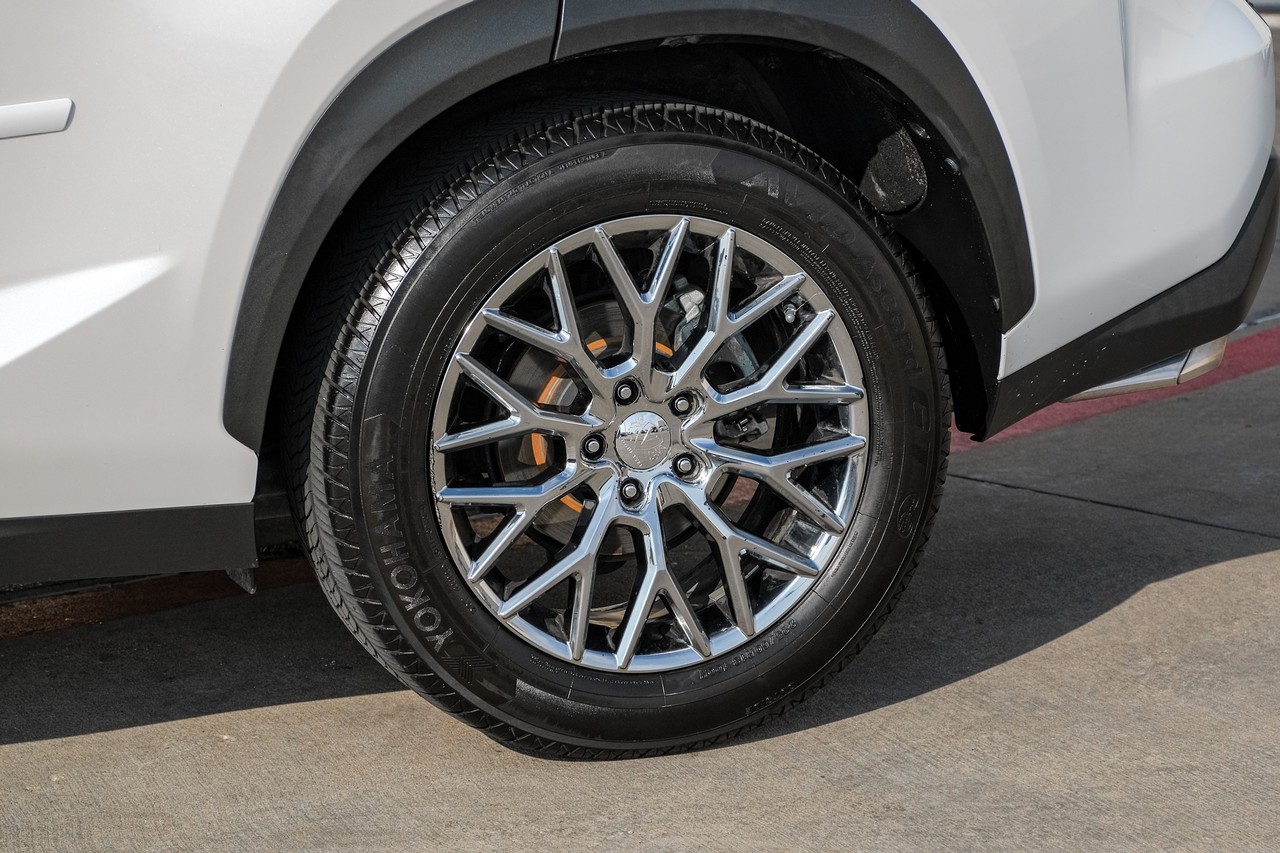 Lexus NX 200t Vehicle Main Gallery Image 52