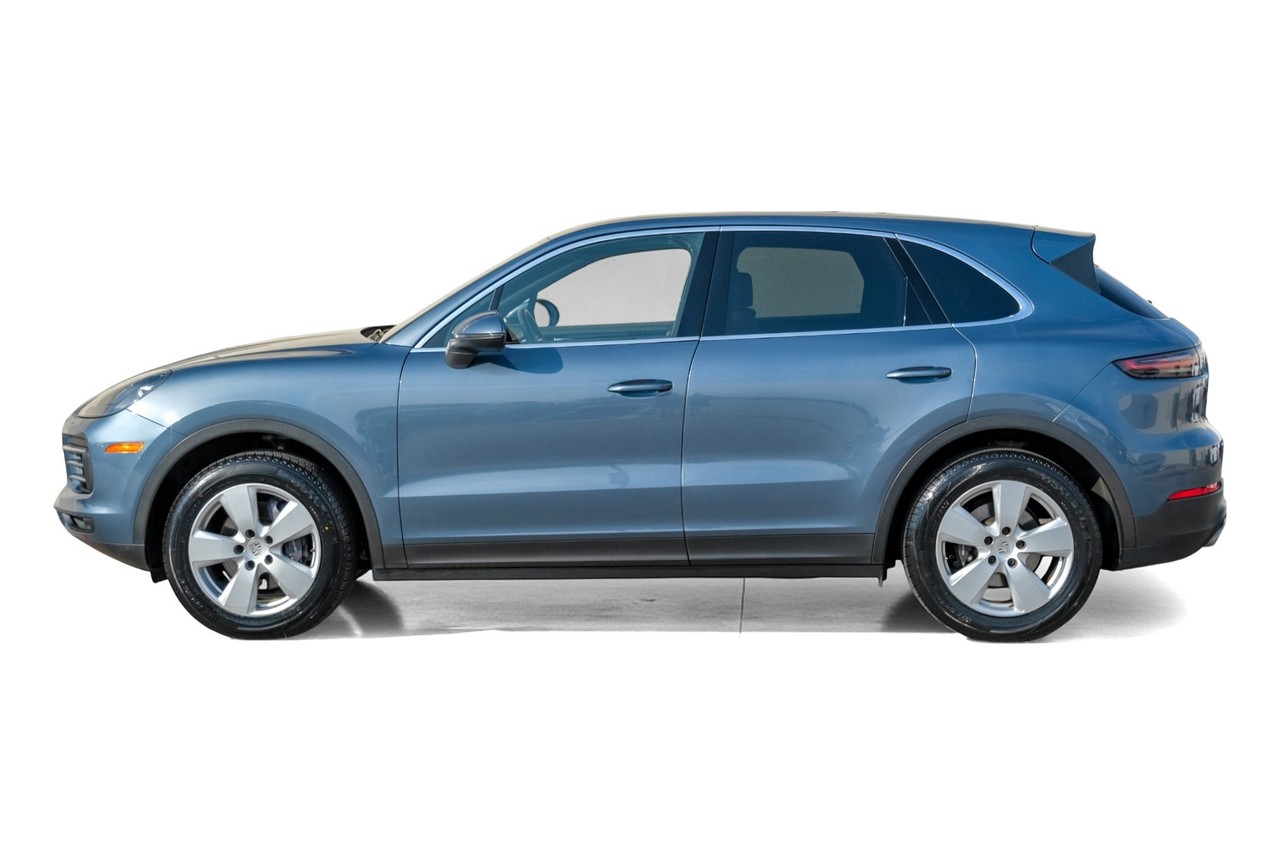 Porsche Cayenne Vehicle Main Gallery Image 11