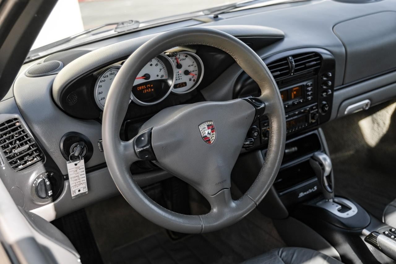 Porsche Boxster Vehicle Main Gallery Image 14