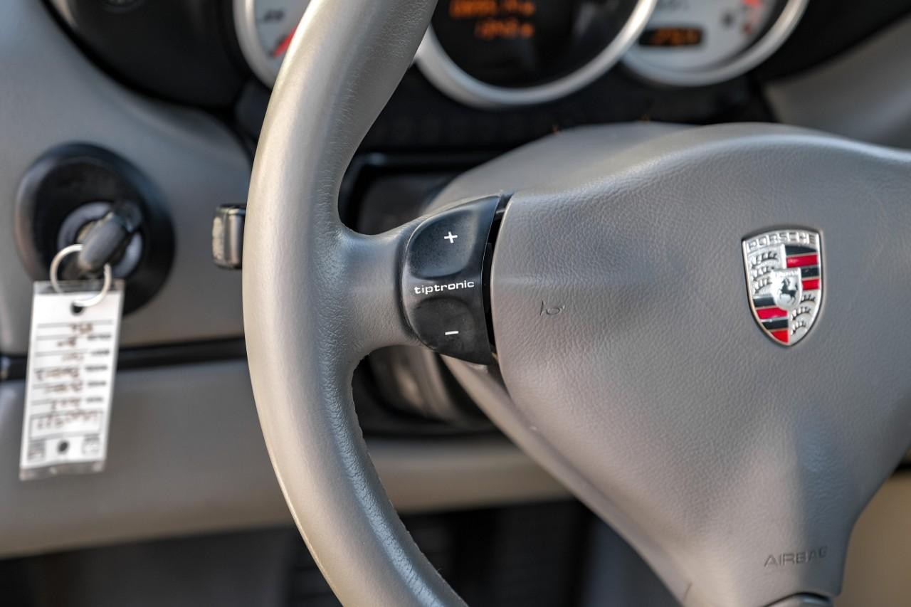 Porsche Boxster Vehicle Main Gallery Image 15