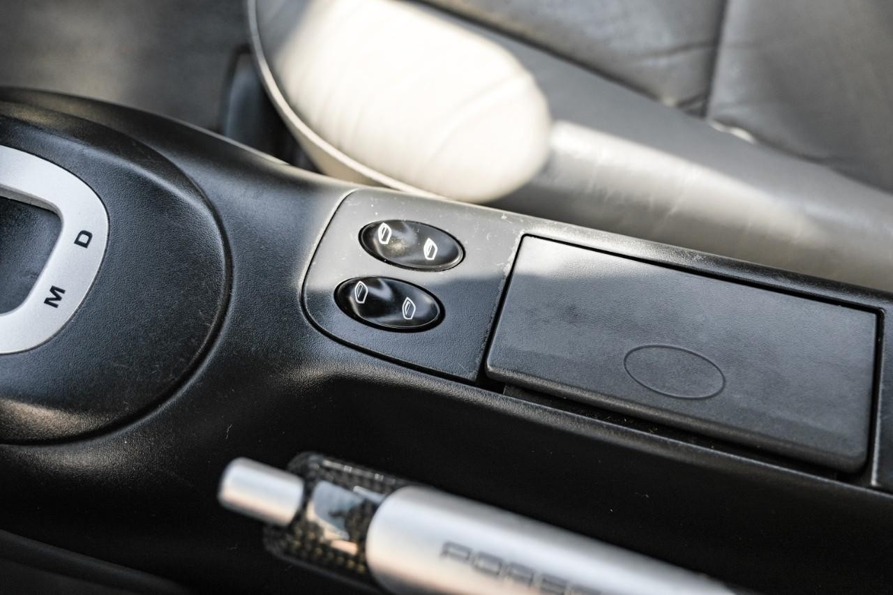 Porsche Boxster Vehicle Main Gallery Image 21