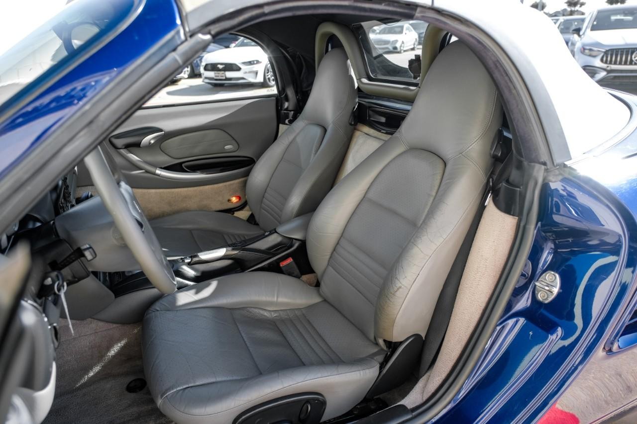 Porsche Boxster Vehicle Main Gallery Image 26