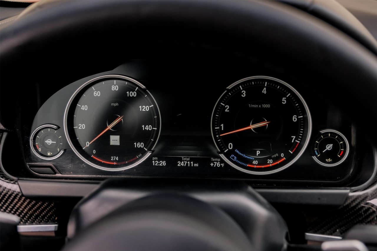 BMW 6 Series Vehicle Main Gallery Image 17