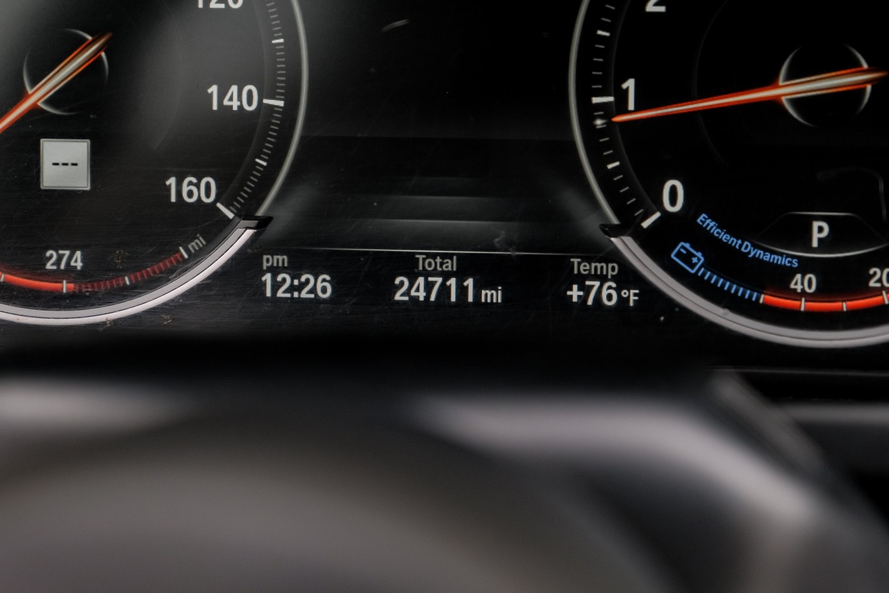 BMW 6 Series Vehicle Main Gallery Image 18