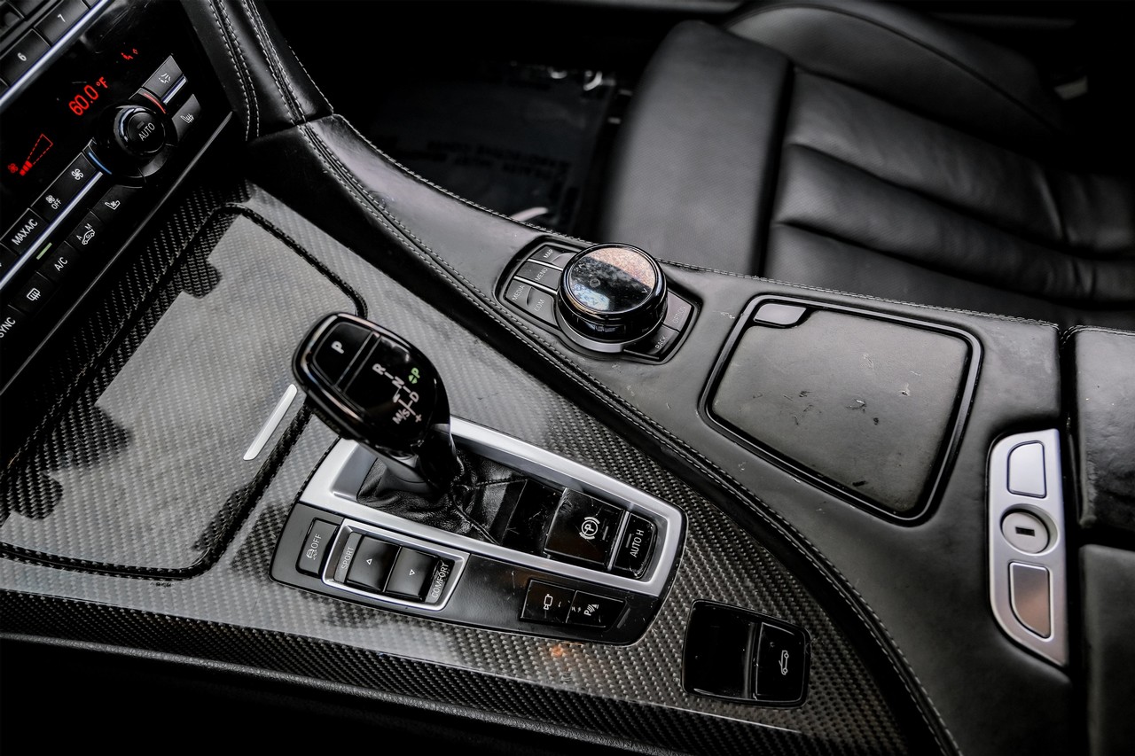 BMW 6 Series Vehicle Main Gallery Image 24