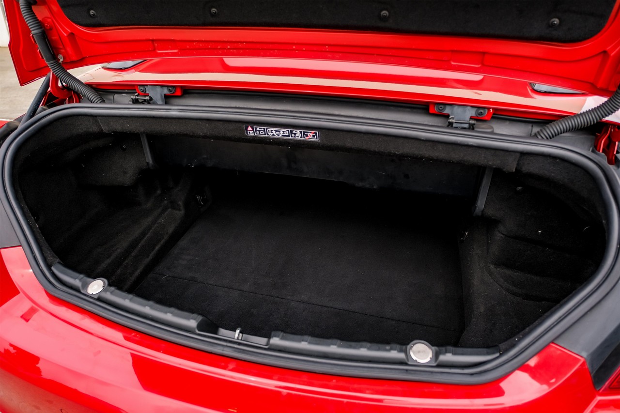 BMW 6 Series Vehicle Main Gallery Image 41
