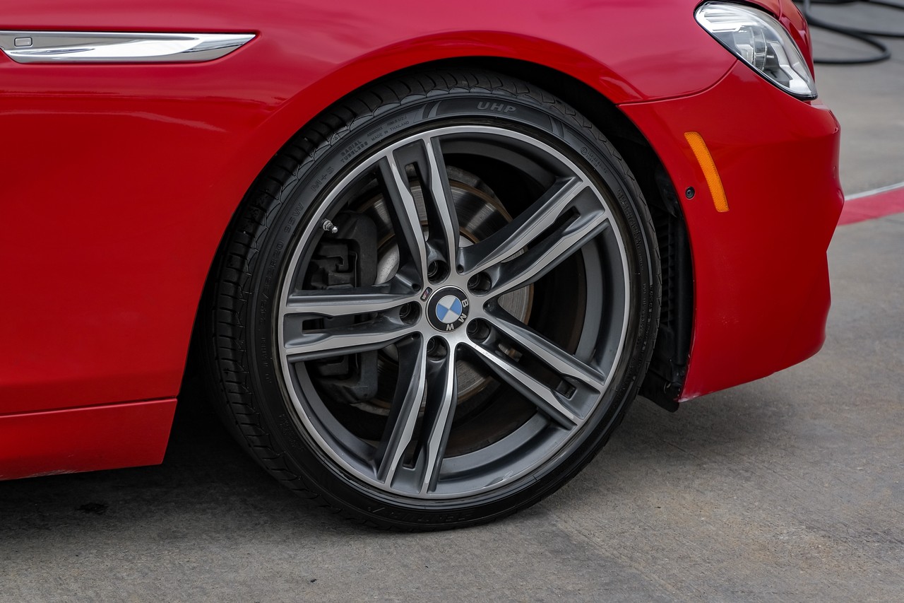 BMW 6 Series Vehicle Main Gallery Image 44