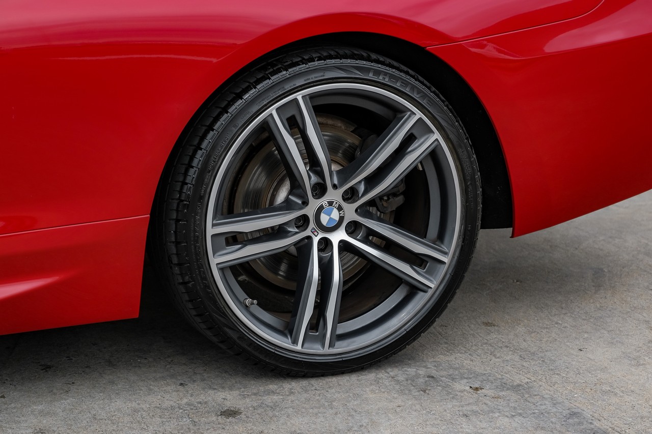 BMW 6 Series Vehicle Main Gallery Image 46